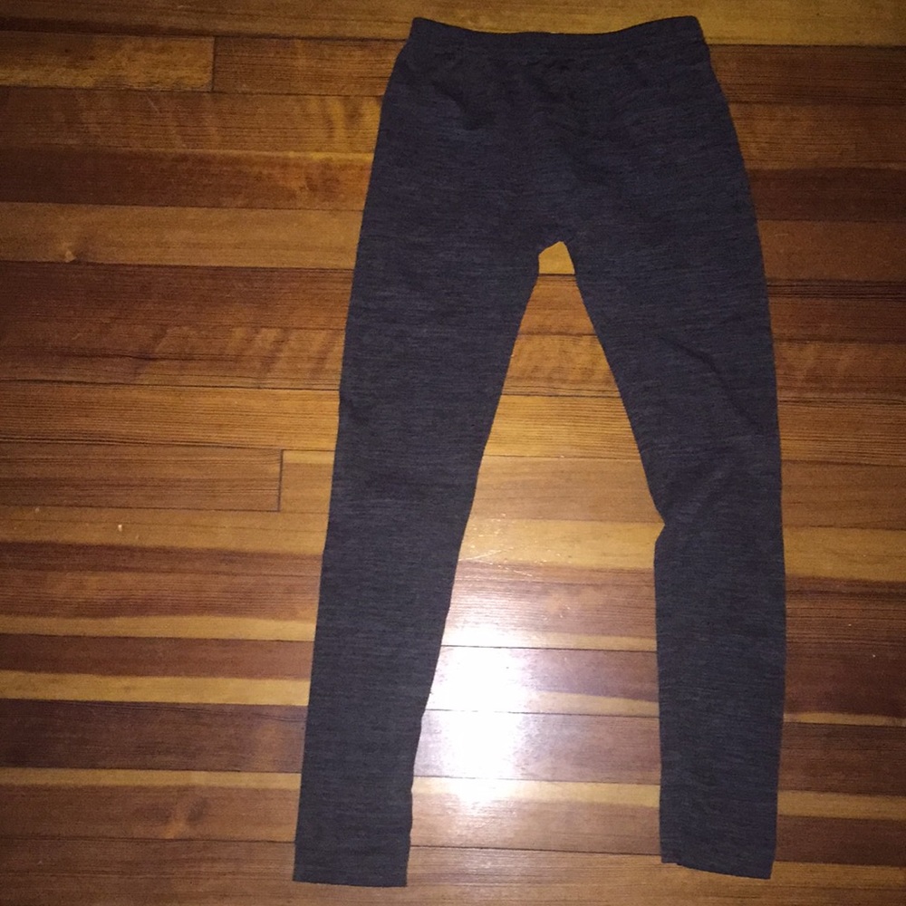 Stretchy thermal leggings